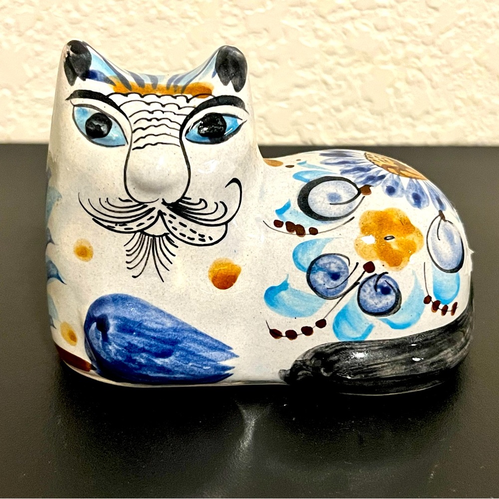 Vintage Tonala Multicolor Clay Cat- Made in Mexico - Hand Painted